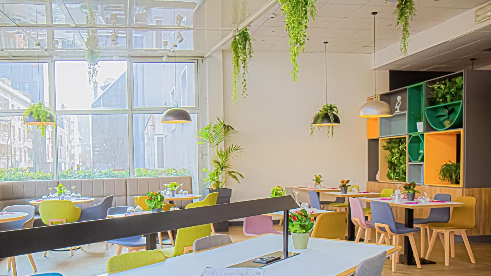 Holiday Inn Clermont Ferrand Centre By Ihg Exterior photo